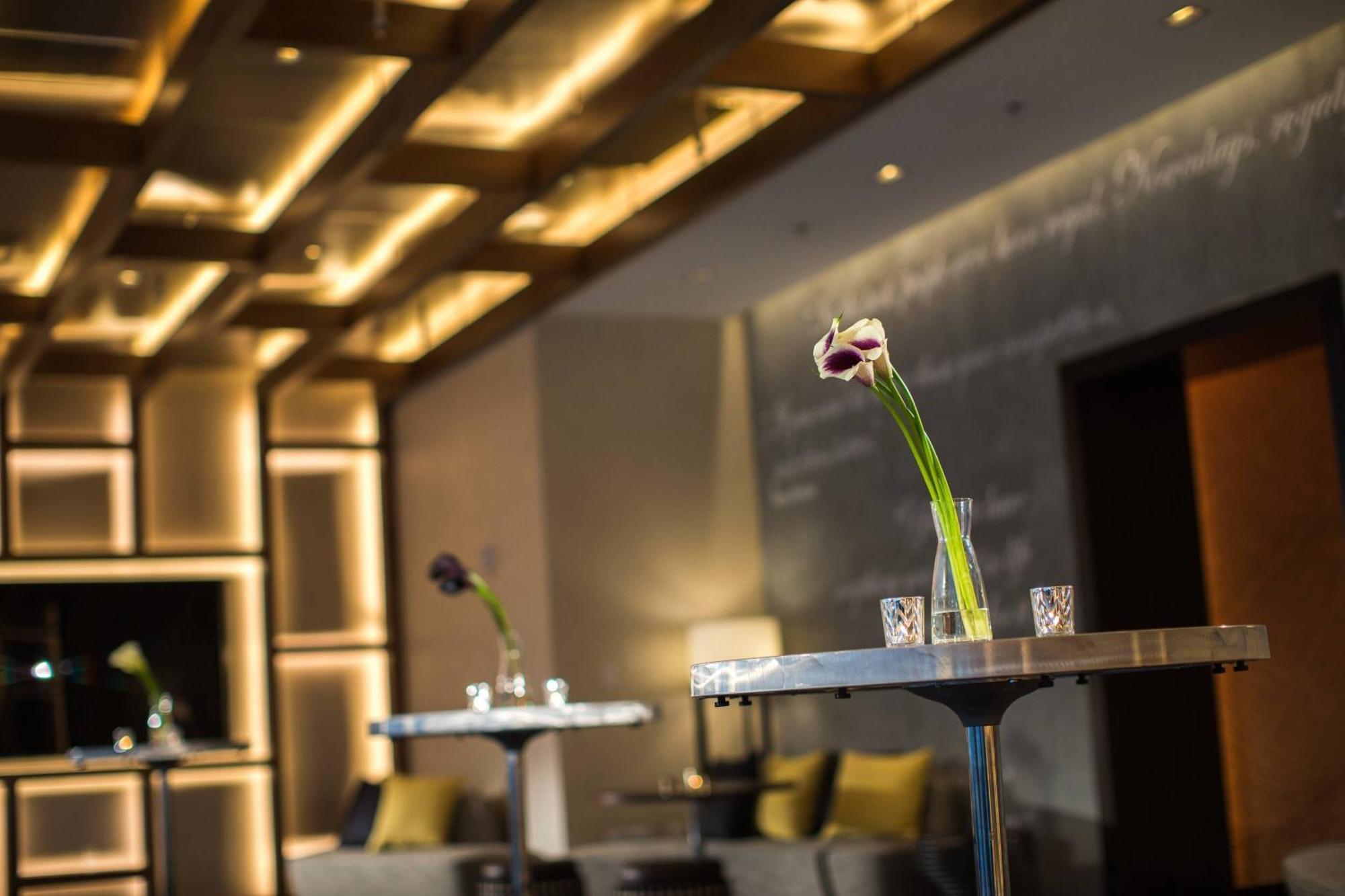 Renaissance New York Midtown Hotel Εξωτερικό φωτογραφία